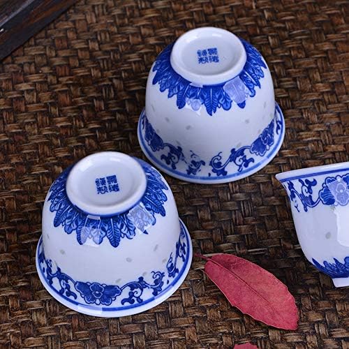 Woonsoon סיני בעבודת יד כוס תה קונגפו 80 מל, עצם סין כוסות תה כחול לבן סט של 6, ספלי תה קרמיקה ללא ידיות, המתנה הטובה ביותר